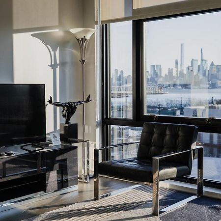 Dharma Home Suites Hoboken Exterior foto